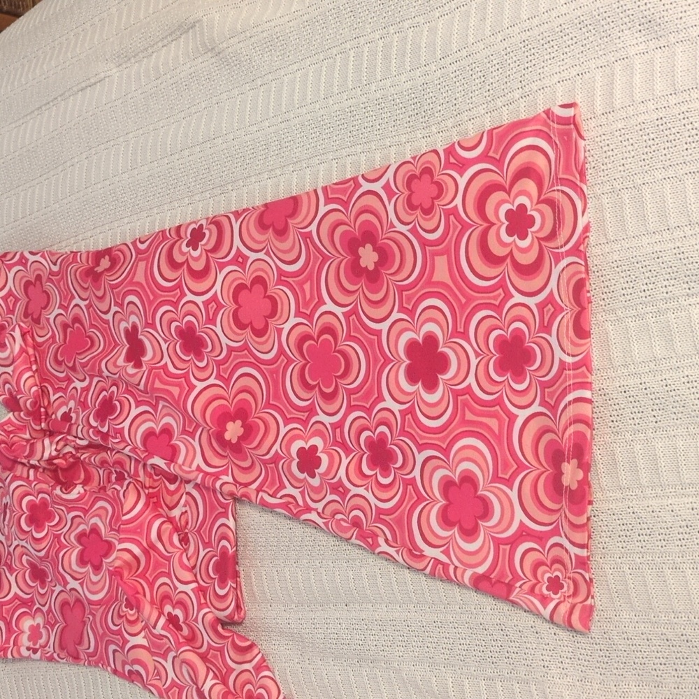 Trendy 70s Inspired High-Waist Flare Any Time Pants - Picture 4 of 10